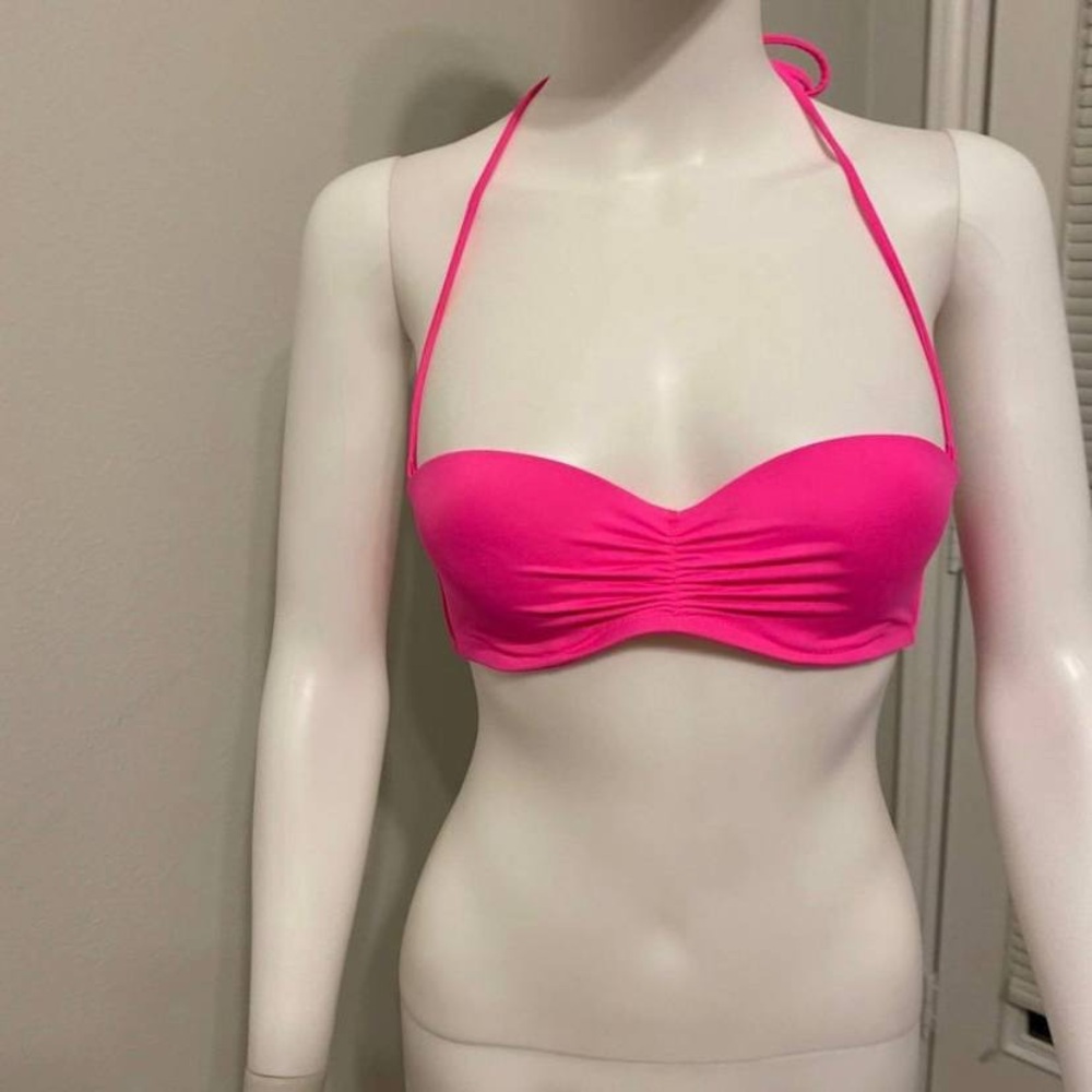Victoria’s Secret Hot Pink Strap Halter Swim Top Sz 32c